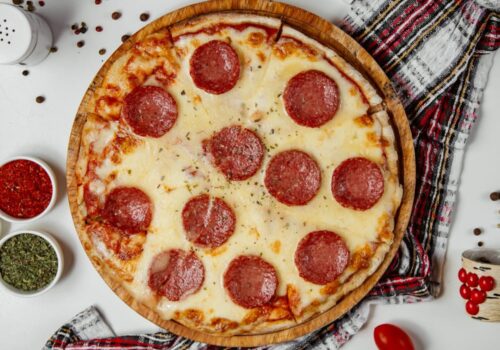 hot honey pepperoni pizza