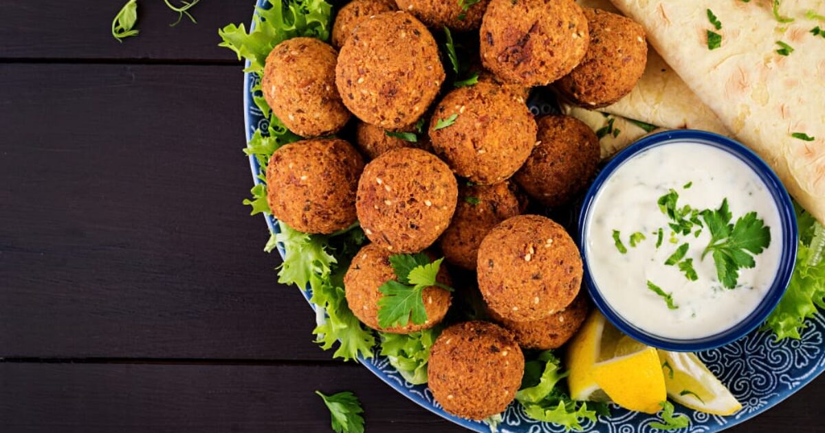 Falafel with cilantro and tahini sauce