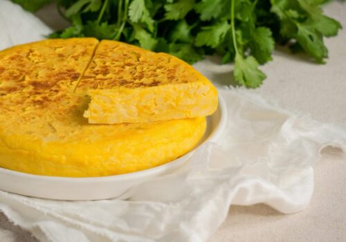 "Golden Delight: Easy Creamed Corn Jiffy Cornbread &ndash; No Sour Cream Needed!"