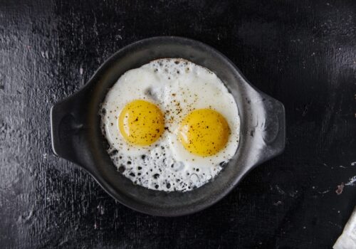 how to cook over medium eggs